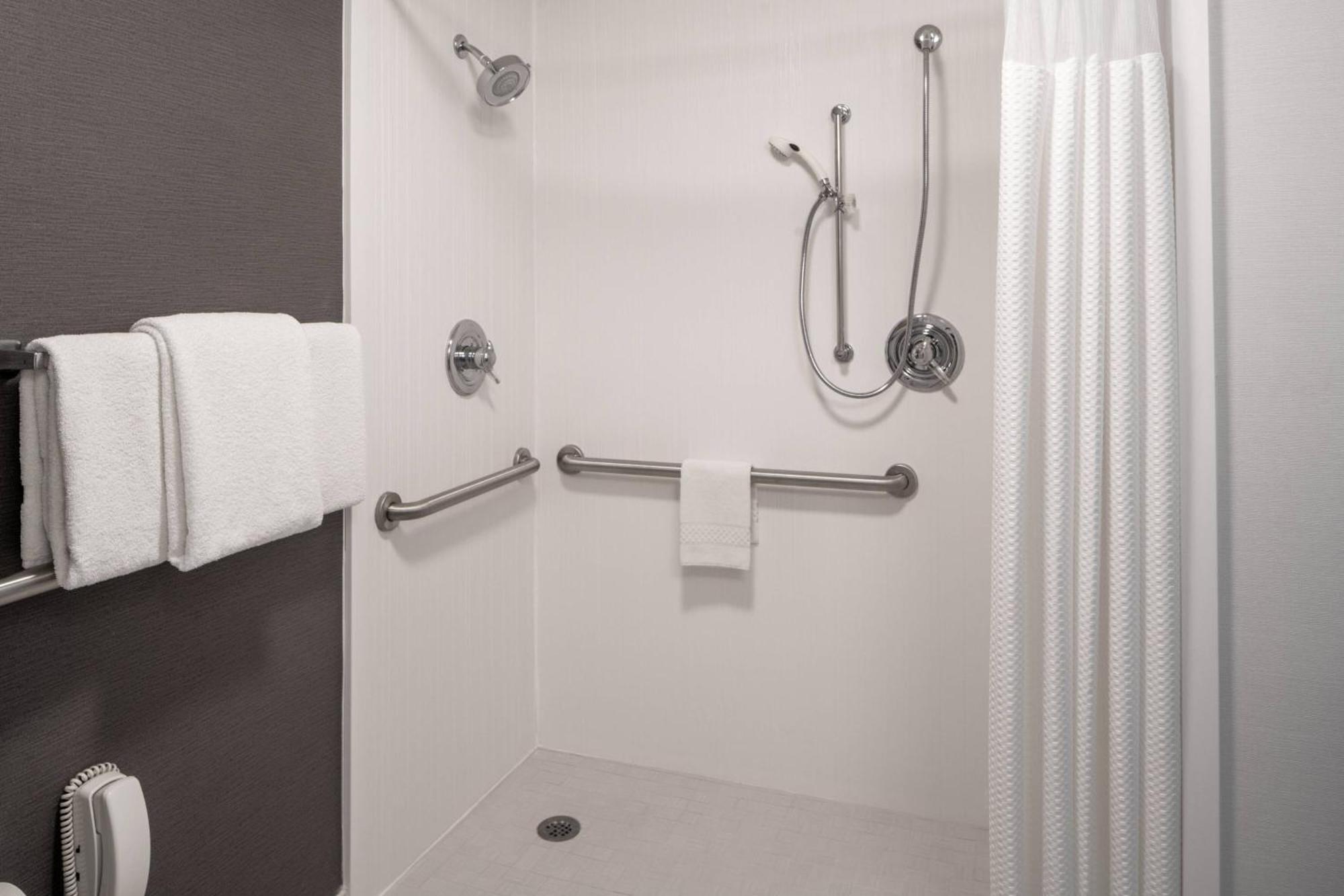Courtyard By Marriott Dulles Airport Herndon/Reston Luaran gambar